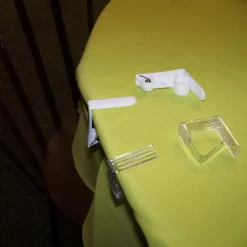 maxibazar 4 Pinces 6X5.3 Cm Plastique Blanche