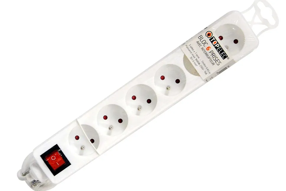 Bloc 6 Prises Et Interrupteur