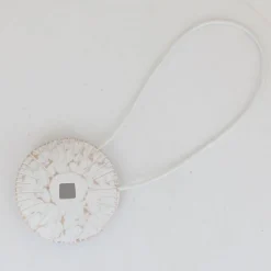 maxibazar Embrasse Bois Aimantee Thao Mm Blanc Naturel