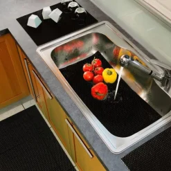 maxibazar Tapis Multiusage Confectionne 43X32 Cm Softy Uni Tubulo Noir